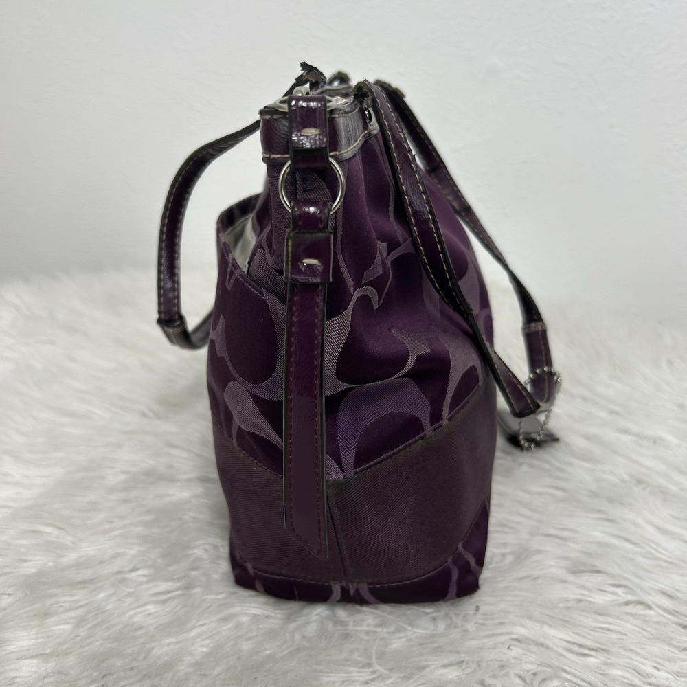 Coach 1941 est. No. 1260- F20018 Purple Canvas w/Leather trim Signature Stripe - Picture 6 of 14
